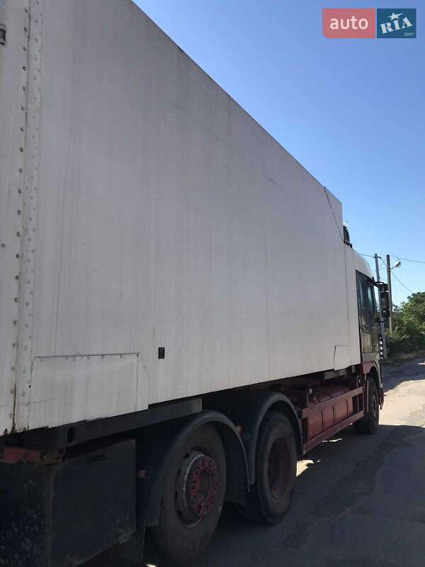 Контейнеровоз DAF FT 2006 в Миколаєві