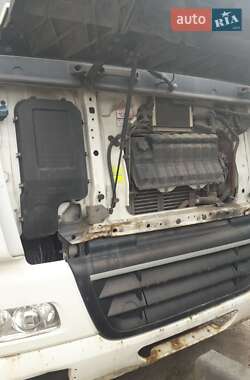 Тягач DAF FT 2004 в 