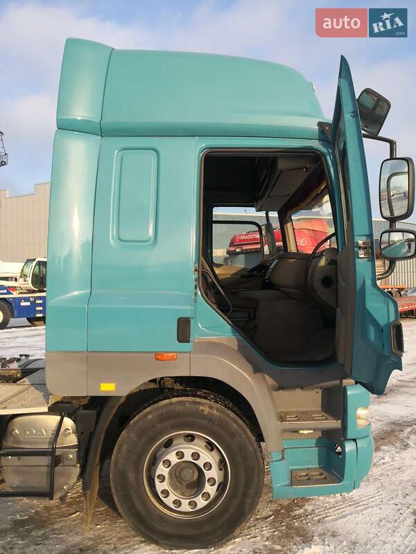 Тягач DAF FT 2010 в Кам'янському