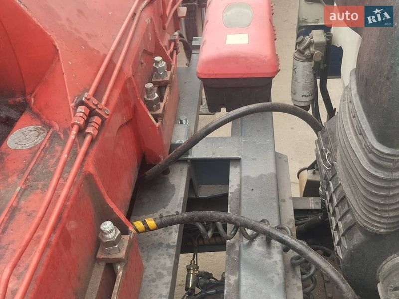 Контейнеровоз DAF FT 2012 в Запоріжжі