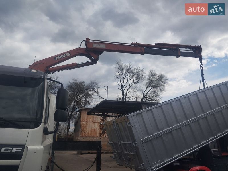 Контейнеровоз DAF FT 2012 в Запоріжжі