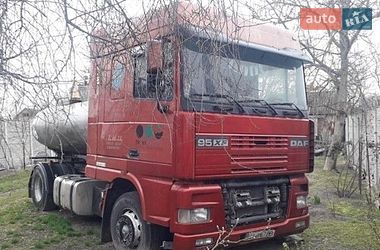 Бензовоз DAF FT 2002 в Черкассах