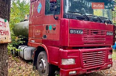 Бензовоз DAF FT 2002 в Черкассах