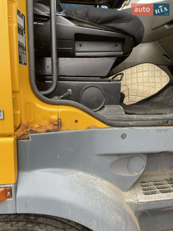 Тягач DAF FX 2008 в Гайсине