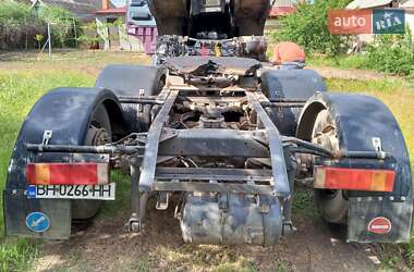Контейнеровоз DAF FX 2000 в 