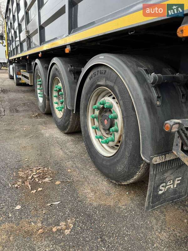 Зерновоз DAF FX 2007 в Білій Церкві