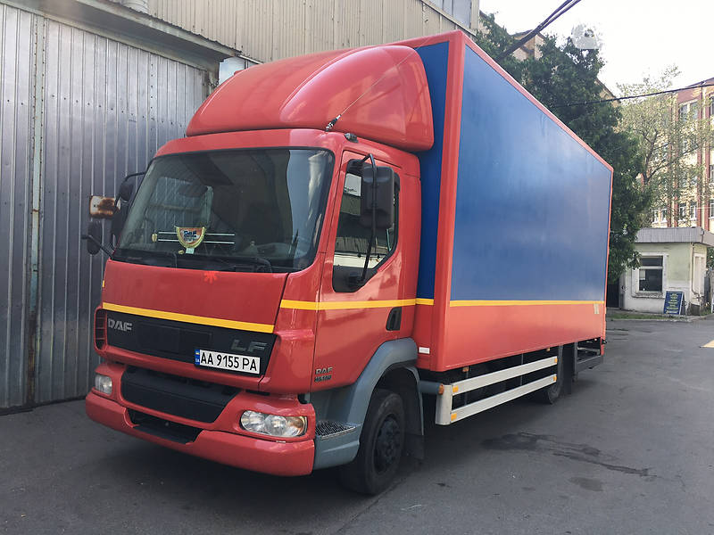 Вантажний фургон DAF LF 2005 в Києві