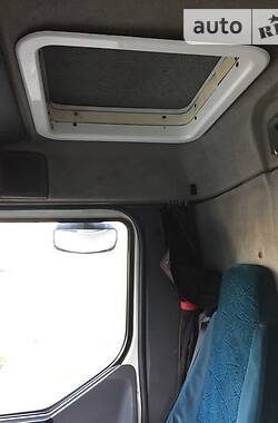 Тентованый DAF LF 2001 в 
