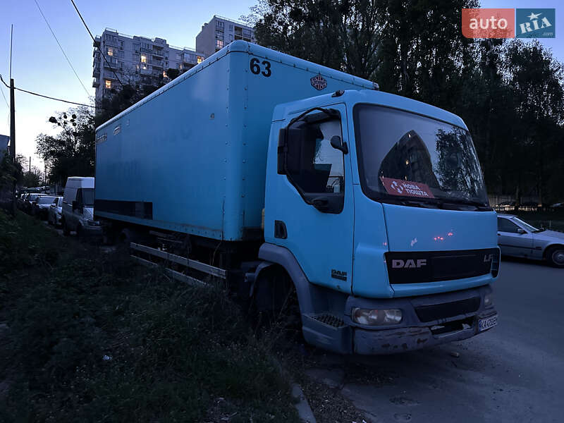 Вантажний фургон DAF LF 2006 в Києві