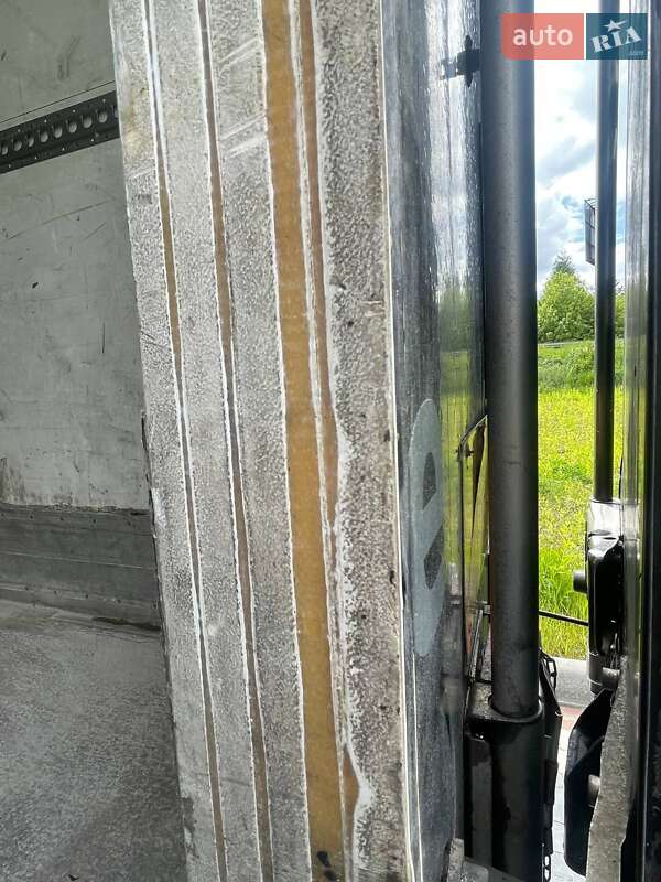 Рефрижератор DAF LF 2005 в Львове