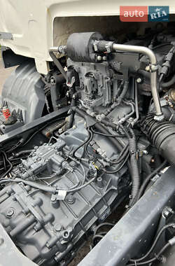 Грузовой фургон DAF LF 2013 в 