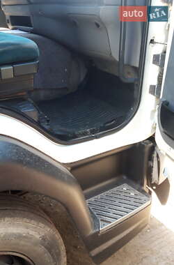 Эвакуатор DAF LF 2007 в 