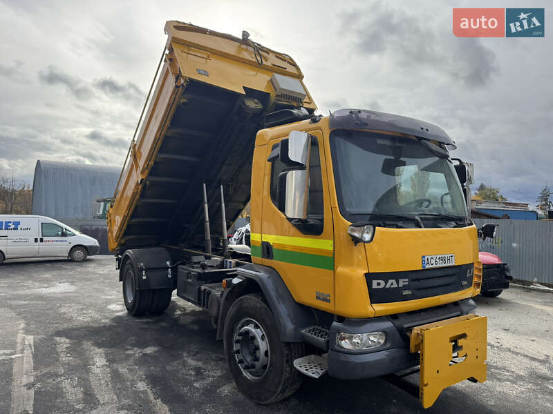 Самосвал DAF LF 2013 в Тернополе