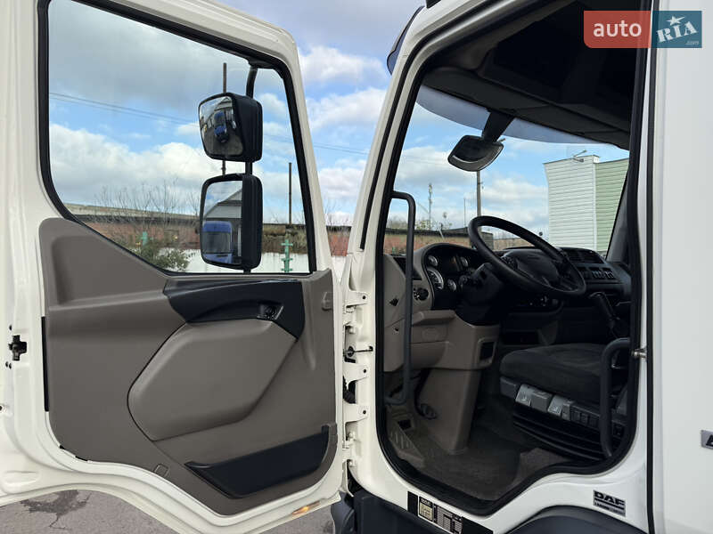 Вантажний фургон DAF LF 2013 в Рівному