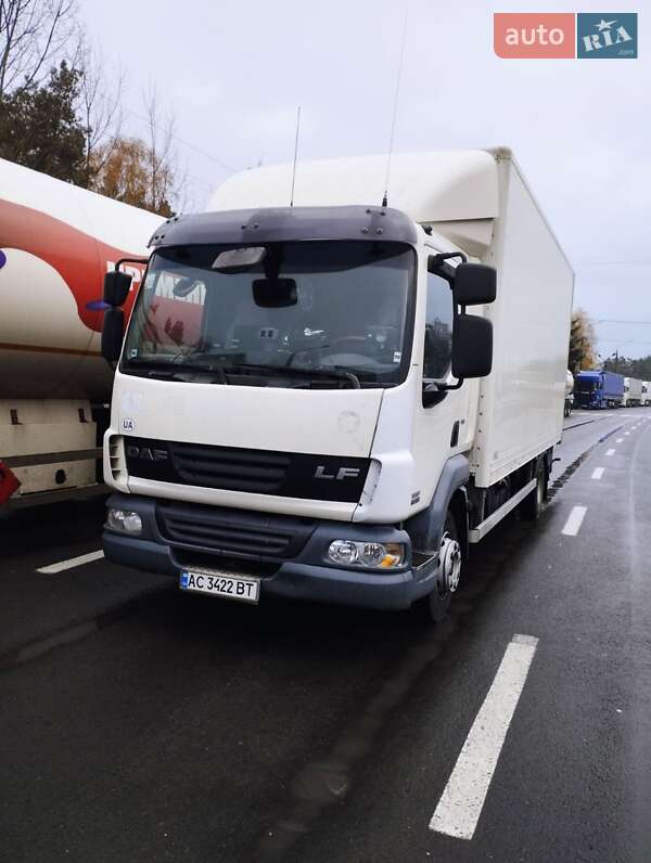 Вантажний фургон DAF LF 2012 в Ратному