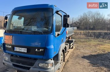 Бензовоз DAF LF 2005 в Києві