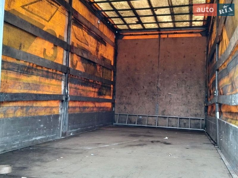 Тентованый DAF LF 2006 в Гнивани