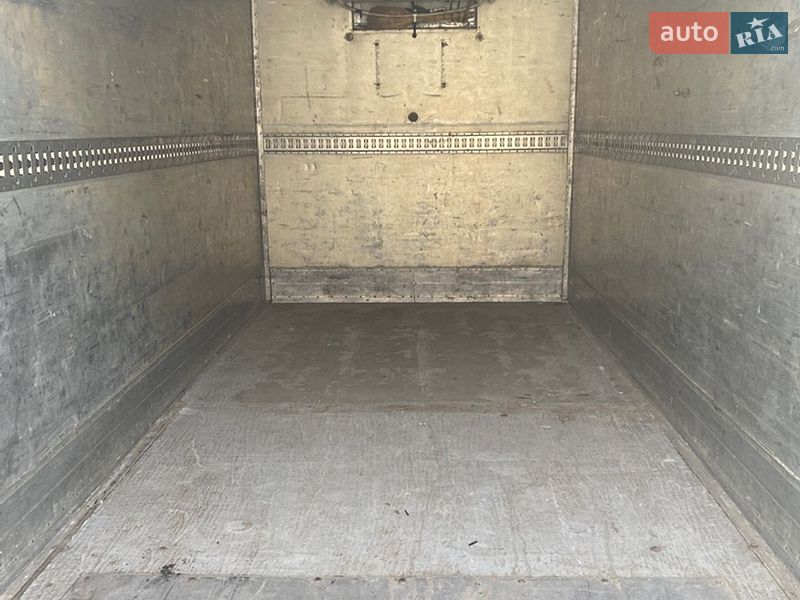 Рефрижератор DAF LF 2006 в Березані