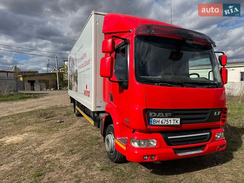 Грузовой фургон DAF LF 2014 в Киеве