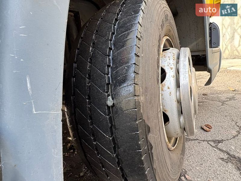 Вантажний фургон DAF LF 2007 в Подільську
