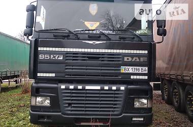 Тягач DAF TE 2001 в Кам'янець-Подільському