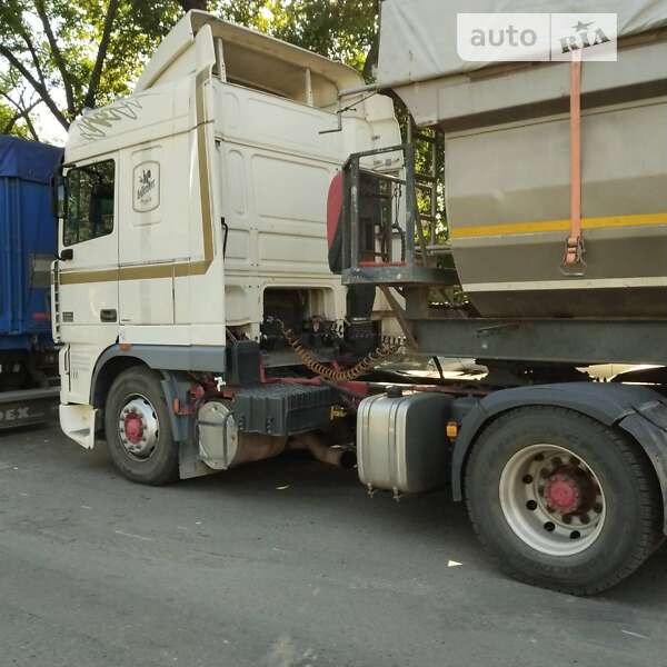 Тягач DAF TE 2002 в Измаиле