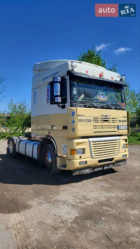 Тягач DAF TE 1999 в 