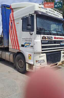 Тягач DAF TE 2004 в 