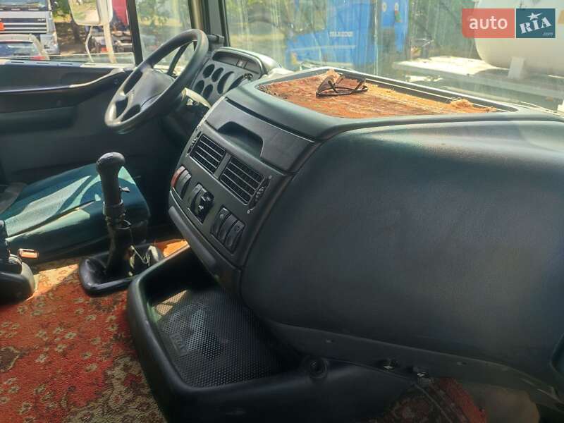 Тягач DAF TE 1997 в Синельниково