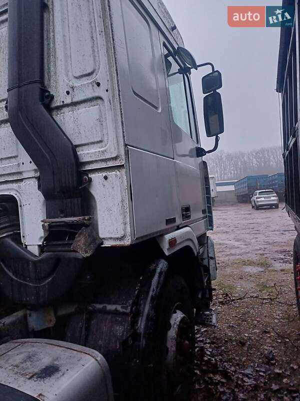 Тягач DAF TE 1996 в Черкасах