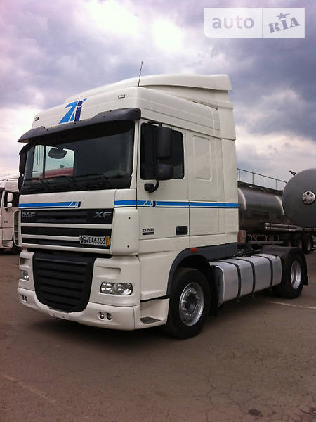 Тягач DAF XF 105 2010 в Виннице