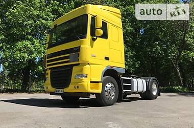 Тягач DAF XF 105 2010 в Виннице