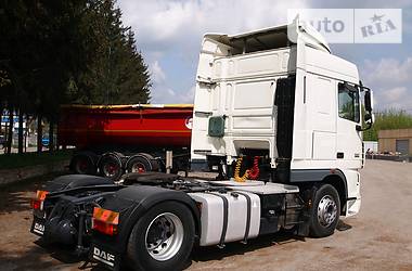 Тягач DAF XF 105 2010 в Виннице