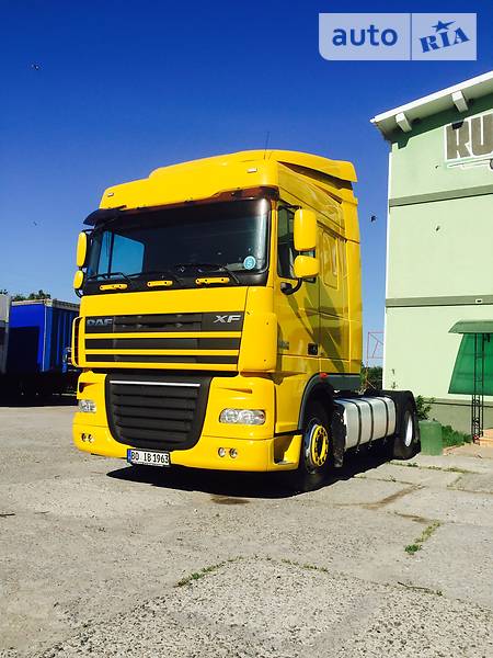 Тягач DAF XF 105 2011 в Виннице