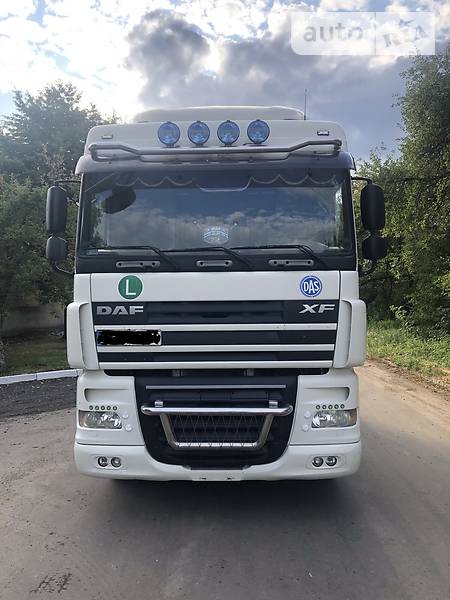 Тягач DAF XF 105 2009 в Ставищі