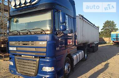 Самосвал DAF XF 105 2010 в Киеве