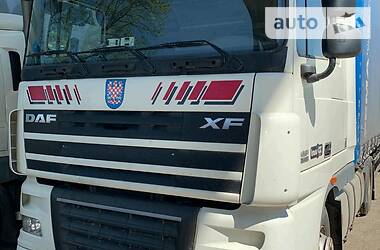 Тягач DAF XF 105 2010 в Тячеве