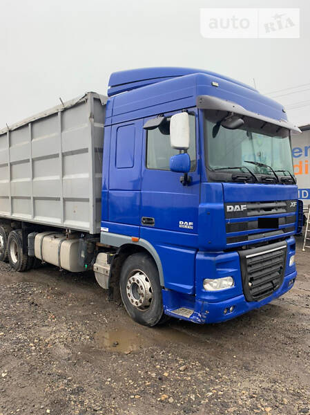 Самосвал DAF XF 105 2011 в Тернополе