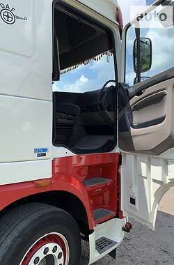 Тягач DAF XF 105 2013 в 