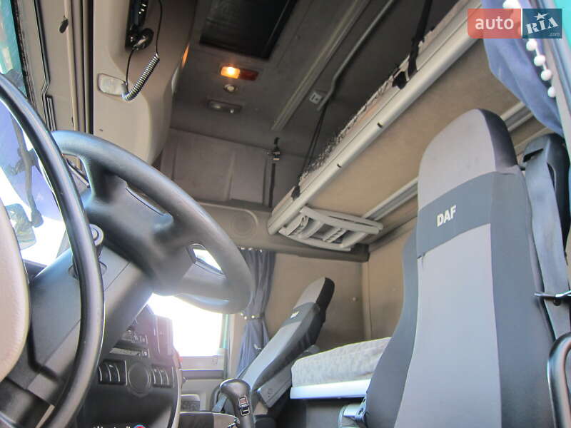 Тягач DAF XF 105 2009 в Виннице