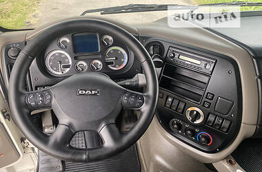 Тягач DAF XF 105 2015 в 