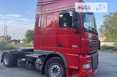Тягач DAF XF 105 2011 в 