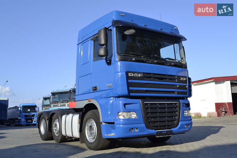 Тягач DAF XF 105 2013 в Хусте