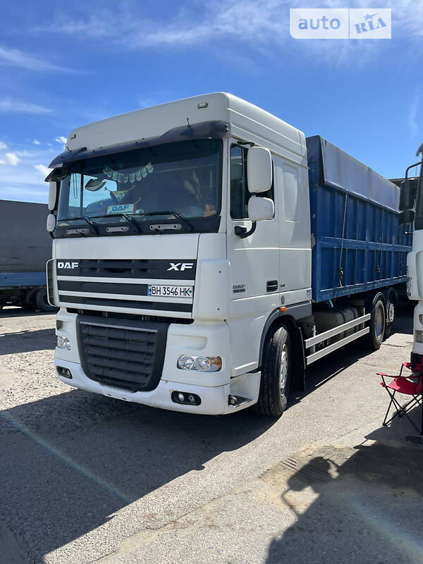 Контейнеровоз DAF XF 105 2006 в Одессе