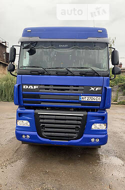Тягач DAF XF 105 2012 в 