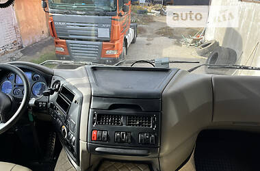Тягач DAF XF 105 2012 в 