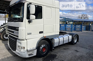 Тягач DAF XF 105 2012 в 