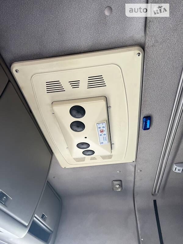 Тягач DAF XF 105 2008 в Львове