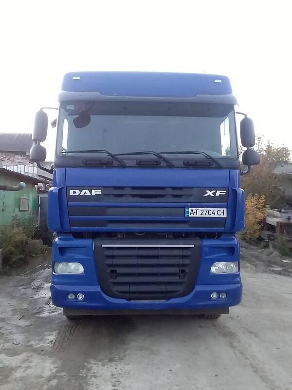 Тягач DAF XF 105 2012 в Івано-Франківську