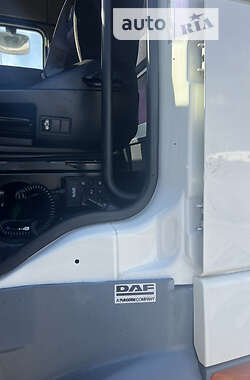 Тягач DAF XF 105 2010 в 